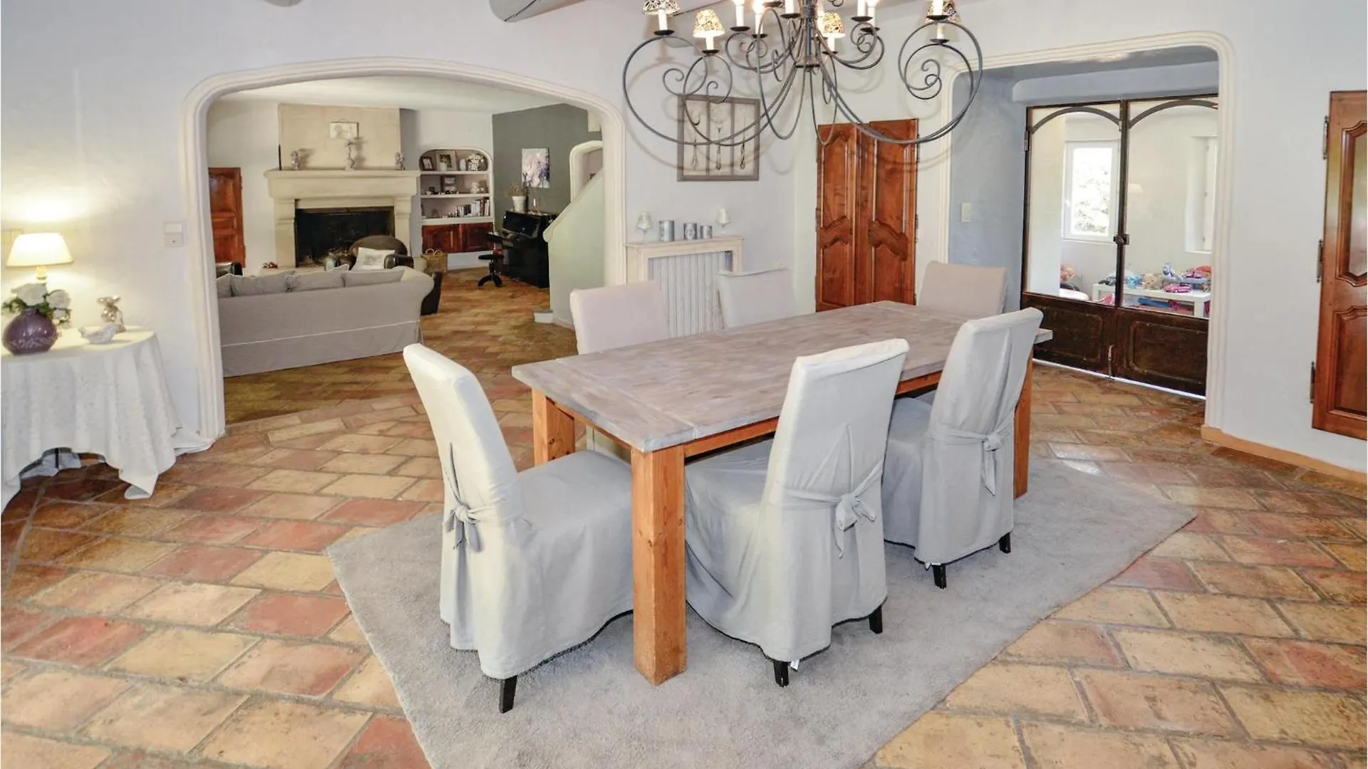 Pet Friendly Home In Cavaillon Les Vigneres