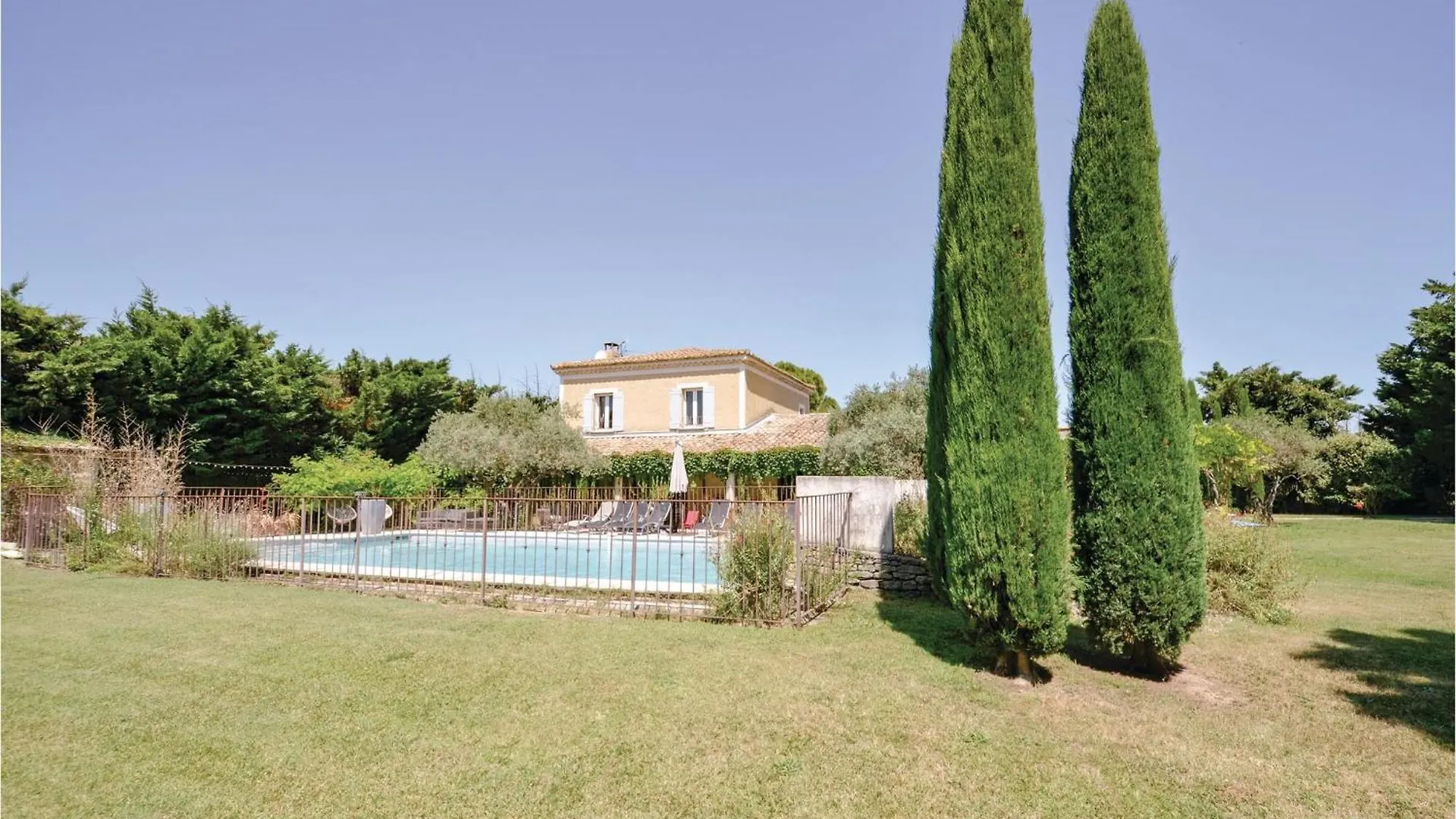 Holiday home Pet Friendly Home In Cavaillon Les Vigneres